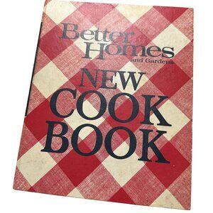 Better Homes New Cookbook 4th printing 1971 8x10” hardcover handwritten notes